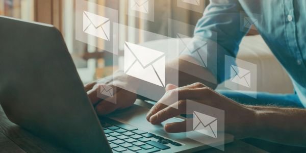 tassi apertura email